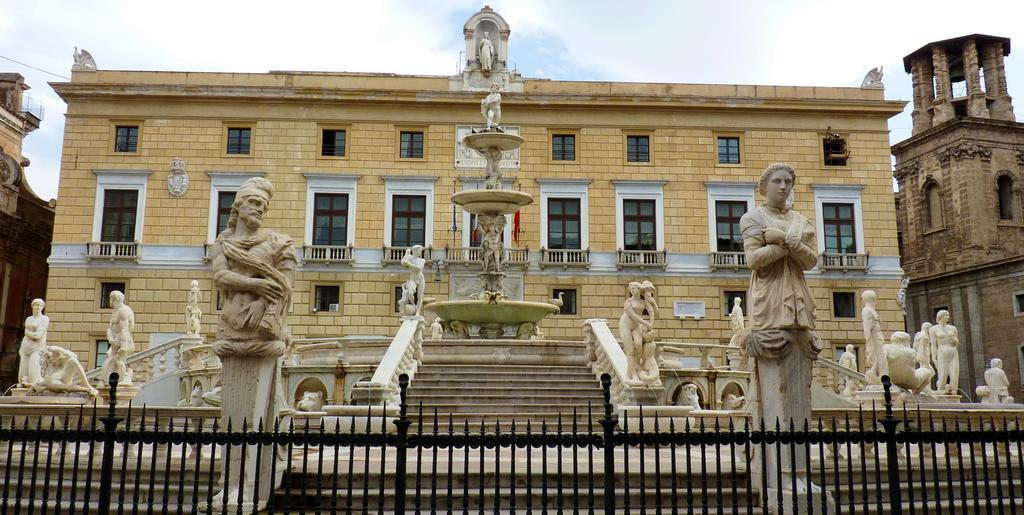 Mad Bed & Breakfast Palermo Luaran gambar